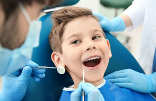 Best Dentist & Dental Clinic in Bandra & Chembur